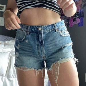 SOLD NWT ZARA jean shorts